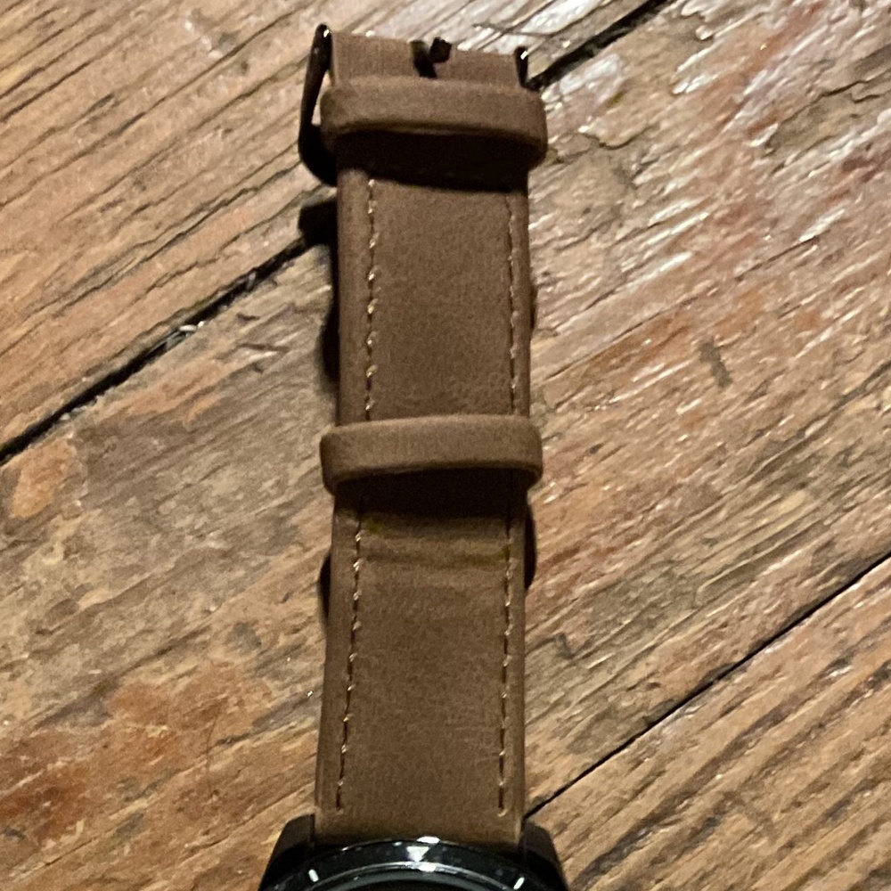 Men’s Watch - Picture 4 of 8